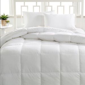 Hotel Collection European White Goose Down Lightweight Hypoallergenic